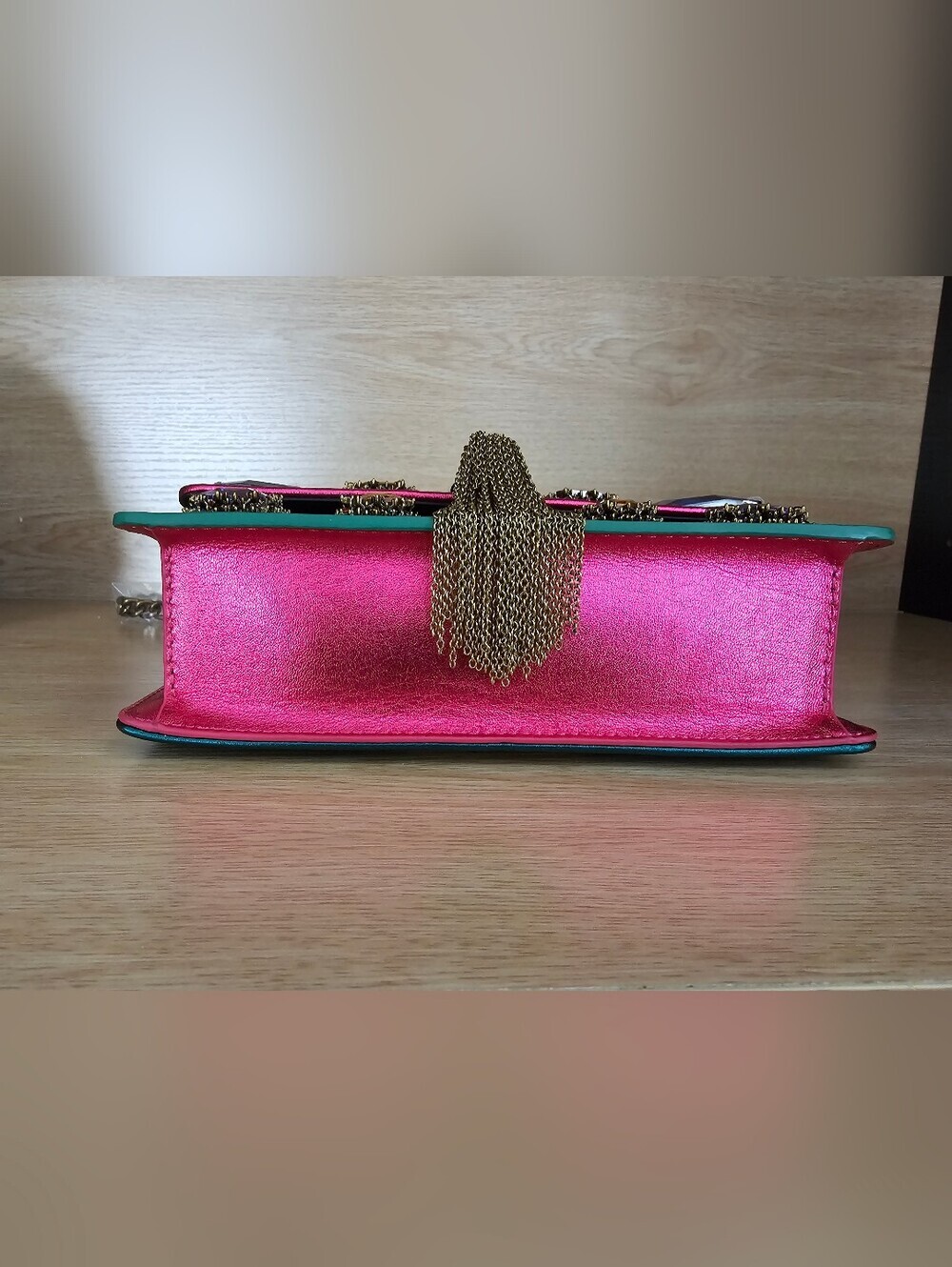 Kurt Geiger London Small Shoreditch Crossbody Bag. - Picture 15 of 15